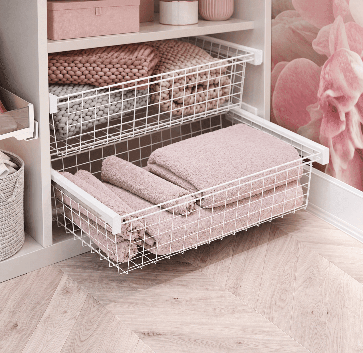 L-480 Underwear Drawer Variant Multi Line