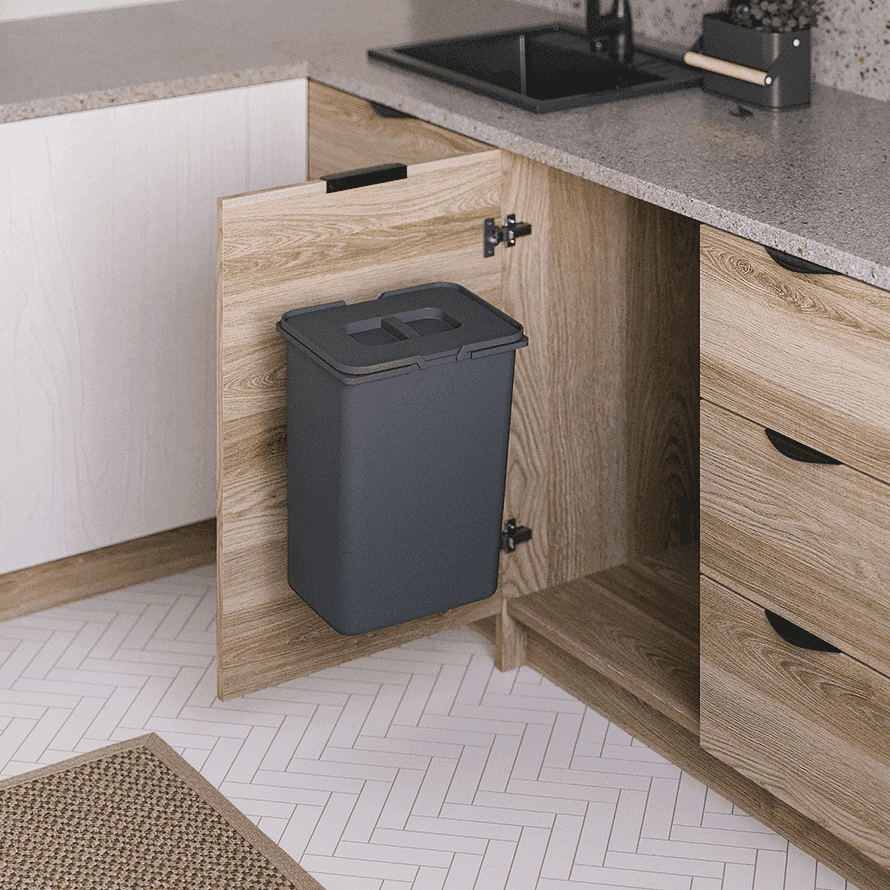 Universal bucket for Praktiko and JC containers