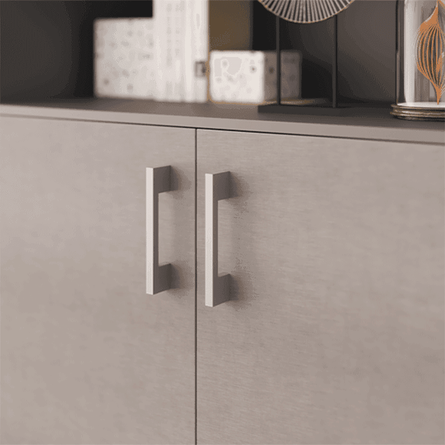 Screw-on furniture handle AR33