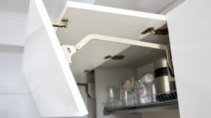 zawiasy